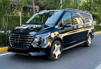 奔驰 V级 2024款 V 300 L 长轴距豪华版
