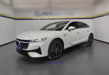 岚图汽车 岚图追光 2024款 PHEV 四驱超长续航行政版