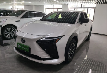 雷克萨斯RZ 2023款 450e 四驱纵行版