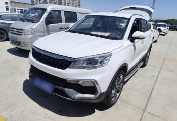 猎豹汽车 猎豹CS9 2017款 1.5L 手动风尚型