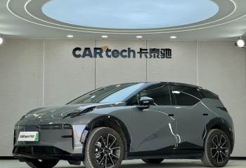 极氪 X 2024款 五座四驱版