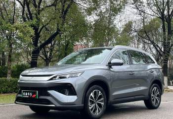 比亚迪 宋Pro新能源 2025款 第二代 DMi 115KM超越型