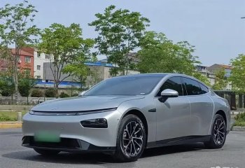 小鹏 P7 2022款 625E