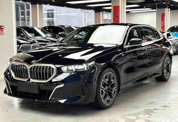 宝马 5系 2025款 530Li 领先型 豪华套装
