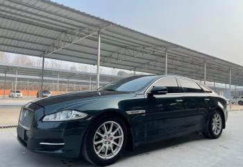 捷豹 XJ 2013款 XJL 2.0T 全景商务版