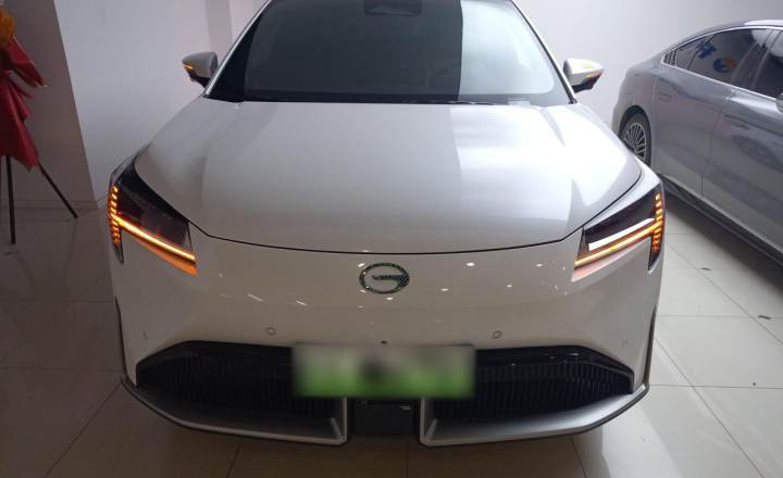 埃安 AION LX 2022款 Plus 80D 旗舰版
