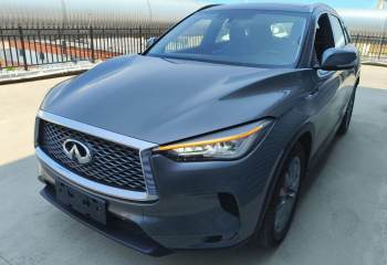 英菲尼迪QX50 2022款 2.0T 四驱菁英版
