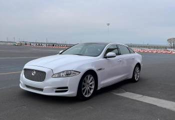 捷豹 XJ 2014款 XJL 3.0 SC 两驱尊享商务版