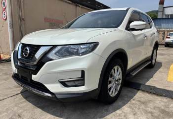 日产 奇骏 2021款 2.0L CVT 2WD XL ITS舒适纪念版