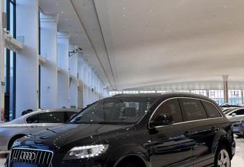 奥迪Q7 2015款 35 TFSI 运动型