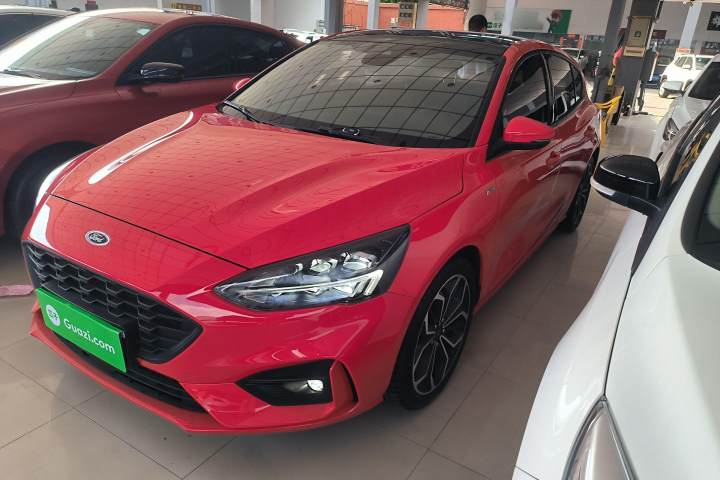 福特 福克斯 两厢 EcoBoost 180 自动ST Line