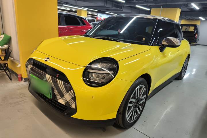 MINI 电动 COOPER 456km COOPER E 经典派