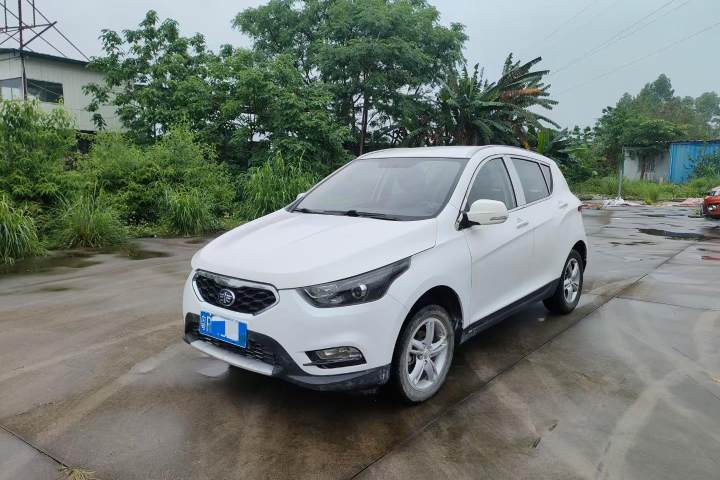 一汽 骏派D60 1.5L 手动标准型