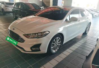 福特 蒙迪欧 2020款 EcoBoost 180 时尚型