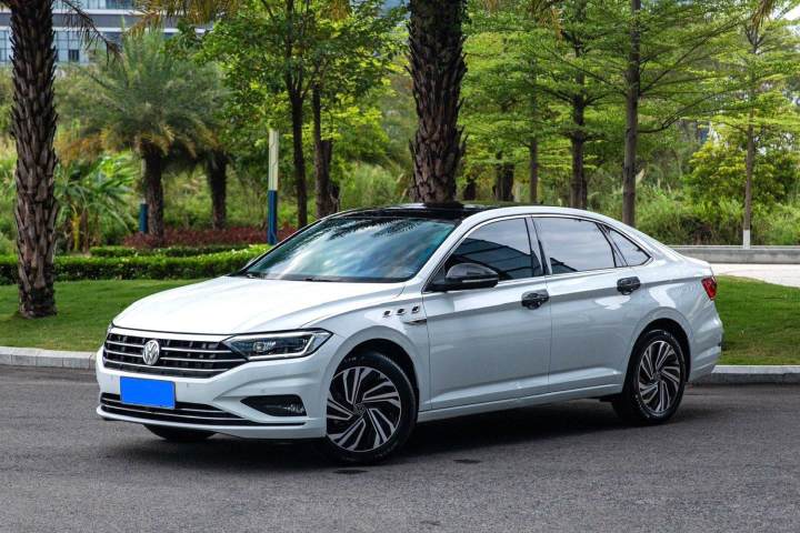 大众 速腾 200TSI DSG超越版