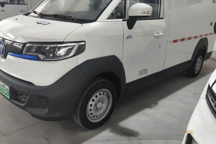 福田 钱多多 厢式运输车 平顶2座 宁德时代41.86kWh