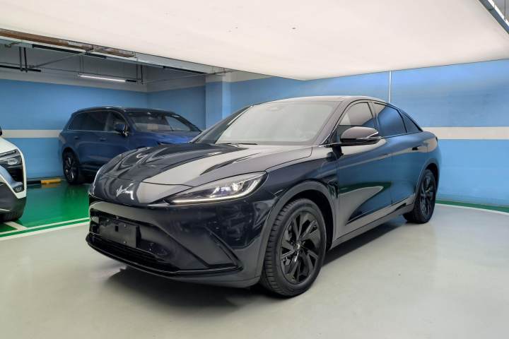 ARCFOX极狐 极狐 阿尔法S(ARCFOX αS) 735E+ 森林版PRO 160kW