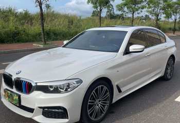 宝马 5系 2018款 530Li 尊享型 M运动套装
