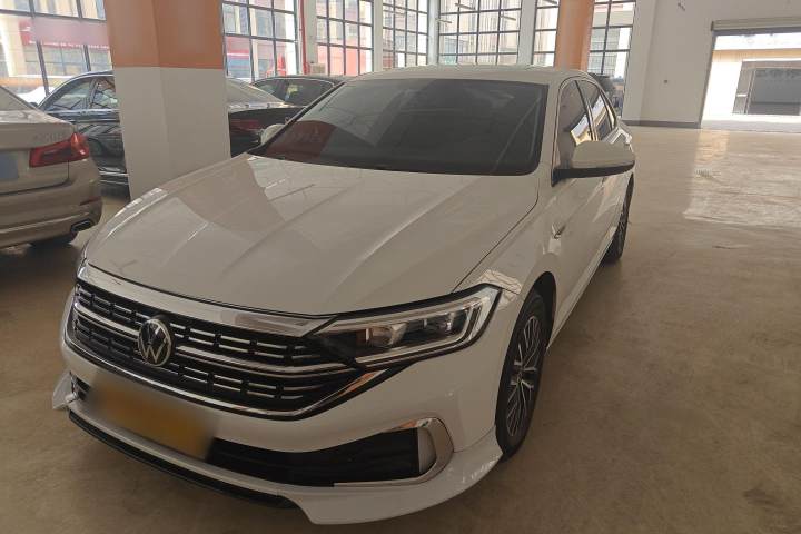 大众 速腾 200TSI DSG飞越版
