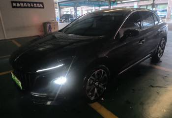 红旗E-QM5 2023款 改款 基础出行版