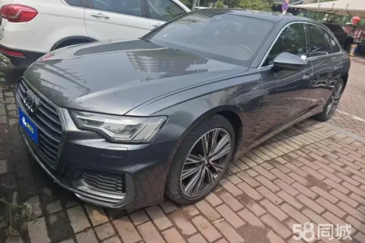奥迪 A6L 45 TFSI quattro 臻选动感型