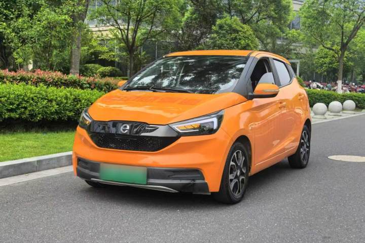 江铃集团新能源 易至EV3 小雷达悦跑型