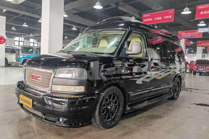 GMC SAVANA 5.3L 商务之星7座