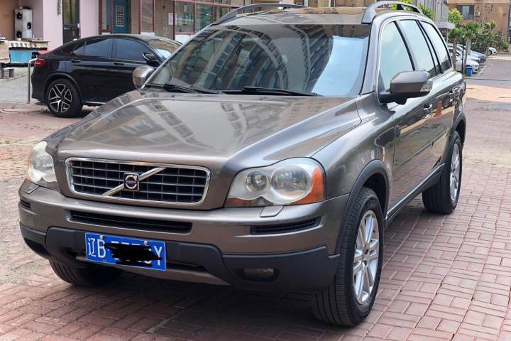 沃尔沃 XC90 2.5T AWD