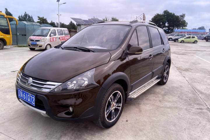 东风风行 景逸SUV 1.6L 豪华型
