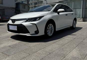 丰田 卡罗拉 2021款 1.2T SCVT 运动版
