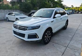 众泰T600 2016款 运动版 2.0T DCT尊贵型