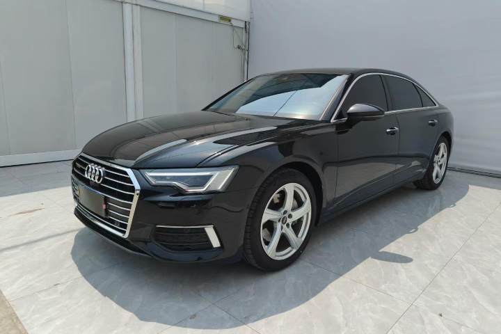 奥迪 A6L 45 TFSI quattro 臻选致雅型