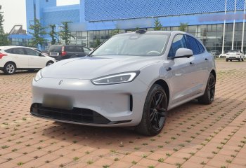 鸿蒙智行 问界M5 2024款 增程 Max RS 四驱高阶智驾版