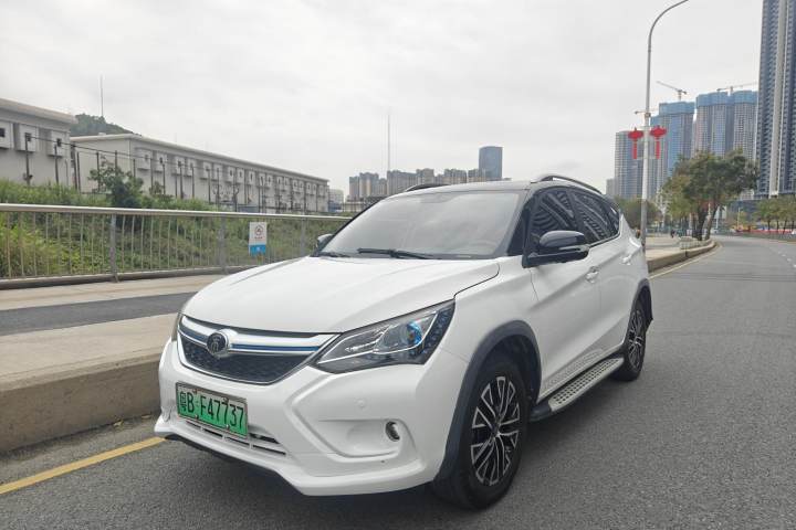 比亚迪 宋新能源 宋DM 1.5TID 全时四驱尊荣型