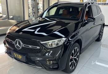 奔驰 GLC 2023款 GLC 260 L 4MATIC 豪华型 5座