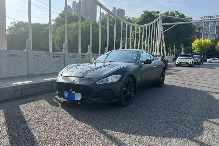 玛莎拉蒂 GranTurismo 4.7L Sport Automatic