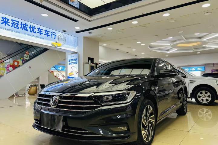 大众 速腾 280TSI DSG超越版