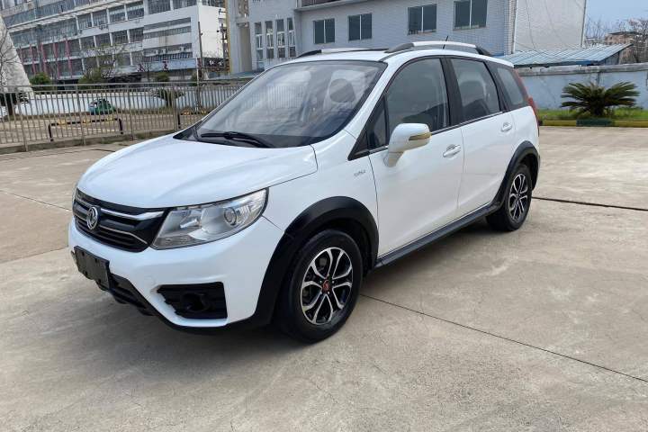 东风风行 景逸XV 1.6L CVT豪华型