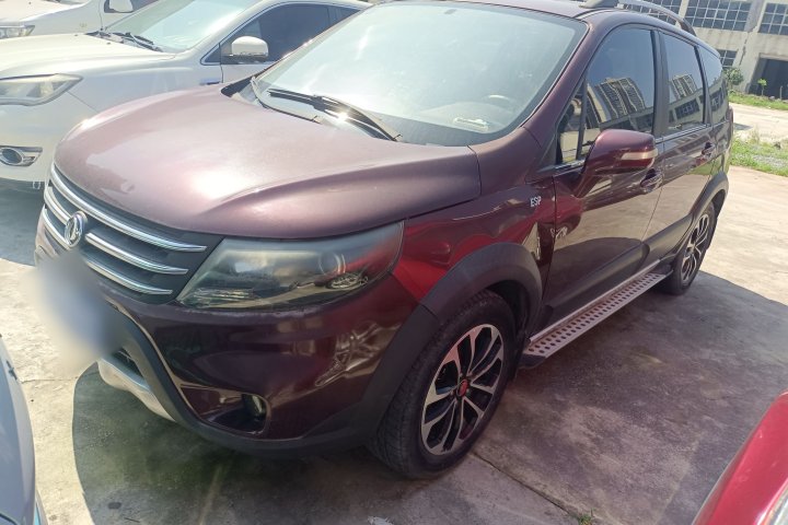 东风风行 景逸X5 1.8T 手动尊享型