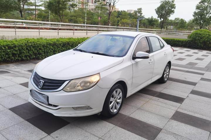宝骏 630 1.5L 手动标准型