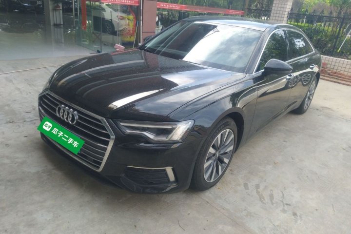 奥迪 A6L 45 TFSI 臻选致雅型