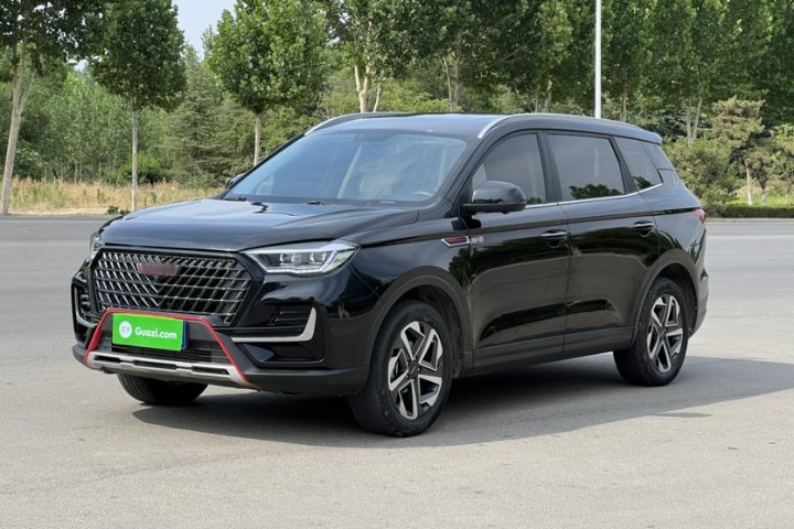 中国重汽VGV VGV U75PLUS 2.0TGDI 奇趣山地版 7座