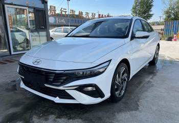 现代 伊兰特 2023款 1.5L CVT GLX精英版