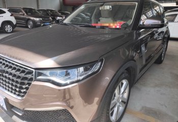 众泰T700 2017款 1.8T 双离合尊享型