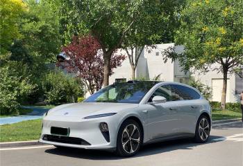 蔚来ET5T 2024款 75kWh Touring