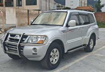 三菱 帕杰罗 2008款 V73 3.0L MT GL
