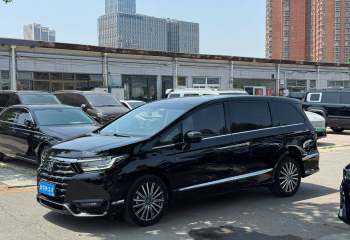 本田 艾力绅 2022款 2.0L e:HEV 至尊版