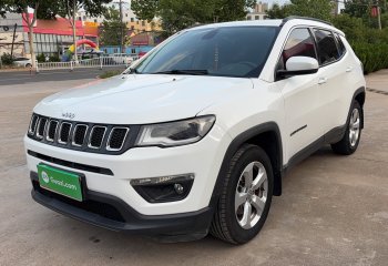Jeep 指南者 2017款 200T 自动家享版
