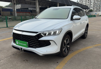 比亚迪 宋Pro新能源 2024款 荣耀版 DM-i 71KM领航型