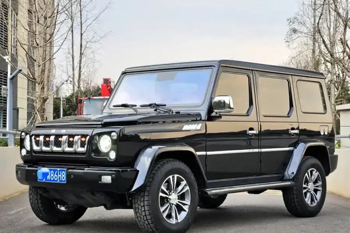 北京 BJ80 2.3T 自动尊贵型 国V